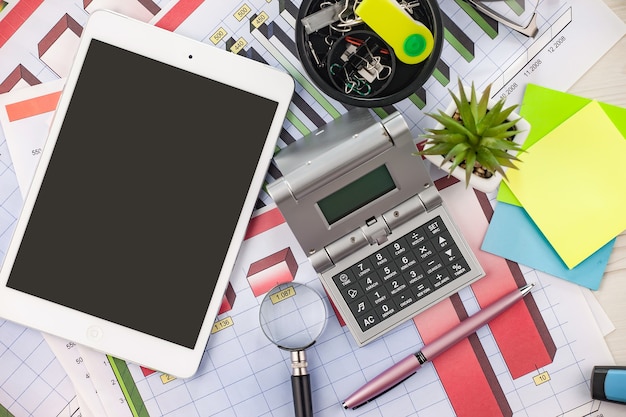 Distribution bookkeeping and stock valuation
